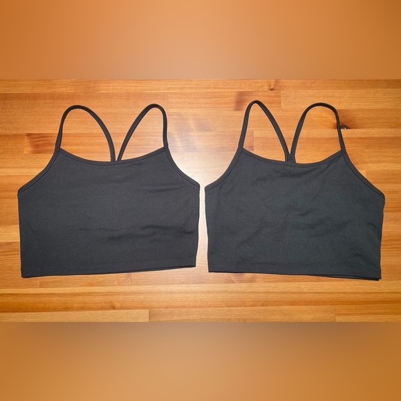 Aerie Offline Women's Medium Bundle of 2 Recharge Hugger Bra Tops Crop Racerback - Picture 1 of 13